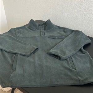 Green Fleece Pullover
